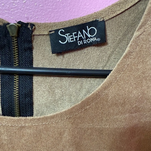 Women's sleeveless brown faux suede blouse with fringe, size S - Picture 3 of 3